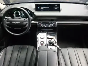 2023 Genesis GV80 с пробегом 43 763 км