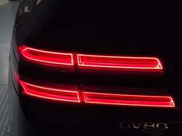 2023 Genesis GV80 с пробегом 43 763 км