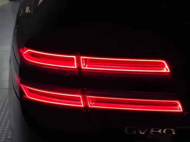 2023 Genesis GV80 с пробегом 43 763 км