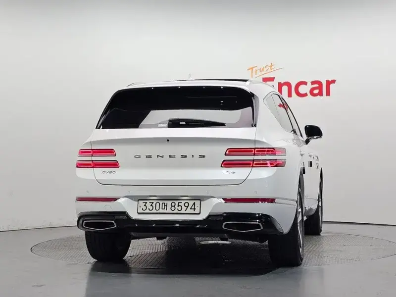 2023 Genesis GV80 с пробегом 60 746 км
