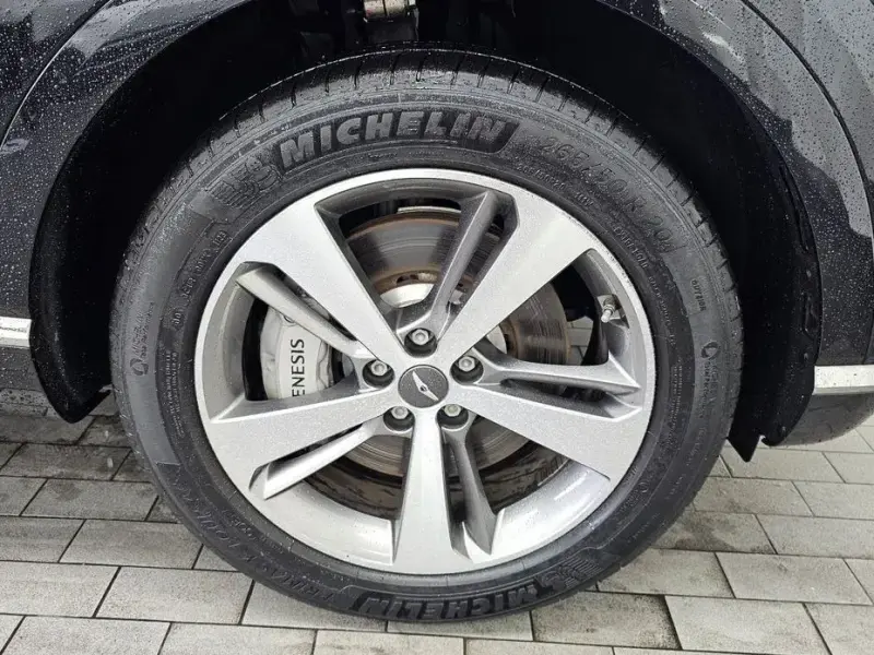 2023 Genesis GV80 с пробегом 55 979 км