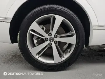 2023 Genesis GV80 с пробегом 77 970 км