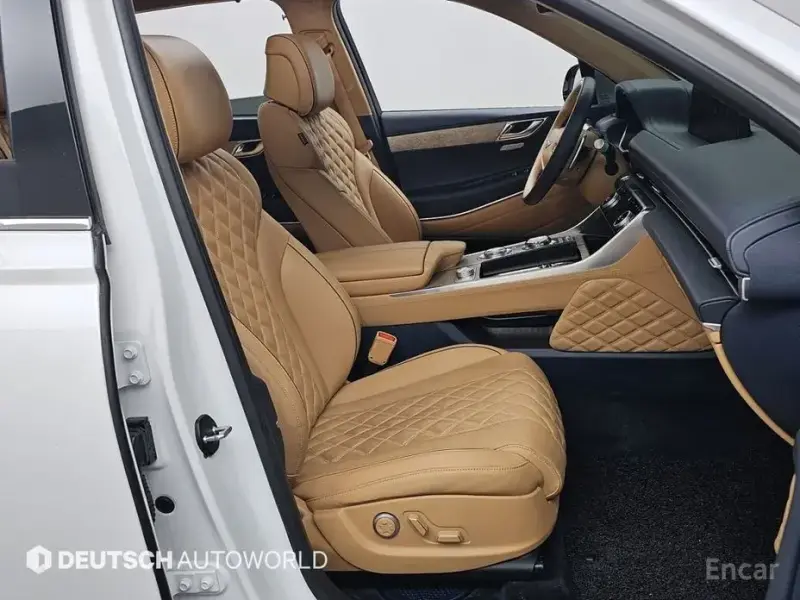 2023 Genesis GV80 с пробегом 77 970 км