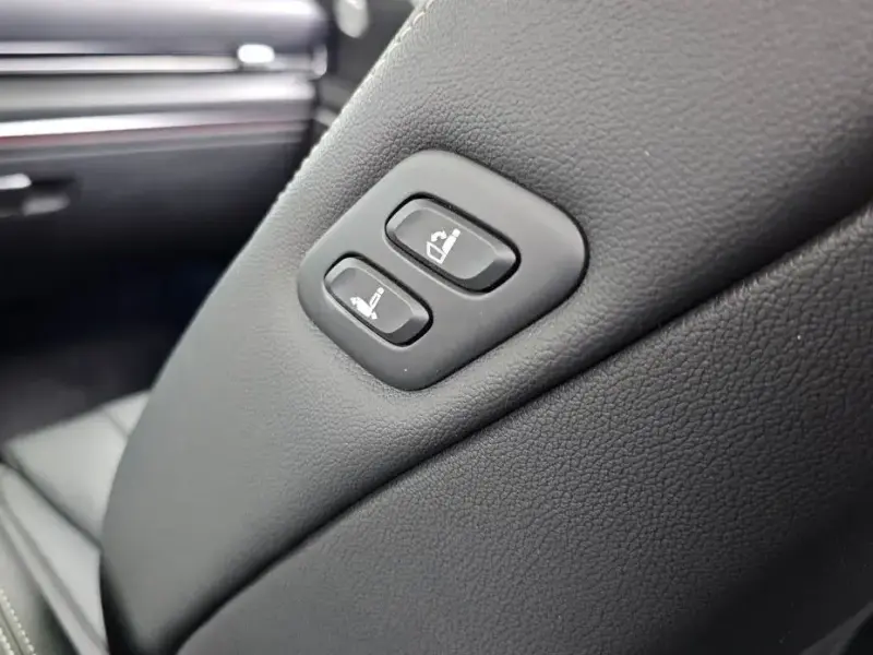 2023 Genesis GV80 с пробегом 55 979 км