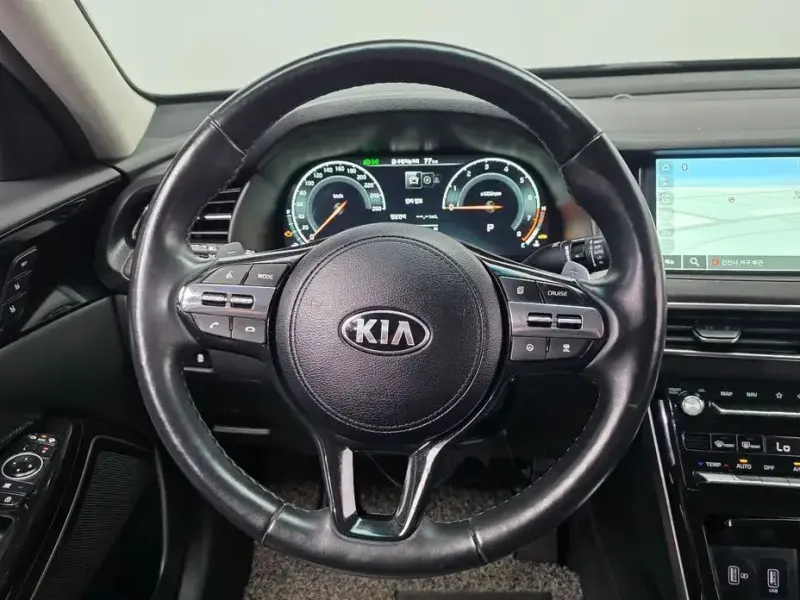 2020 Kia K7 с пробегом 45 666 км