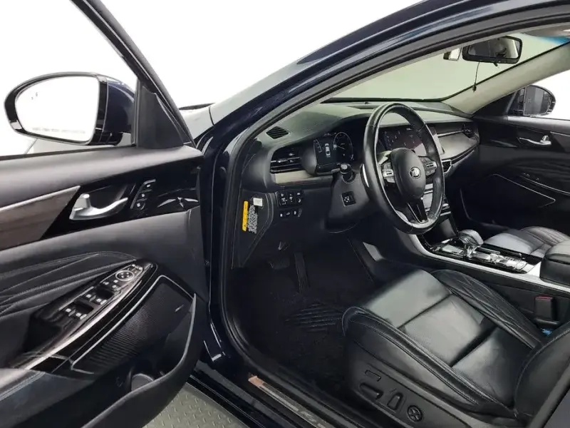 2020 Kia K7 с пробегом 50 000 км