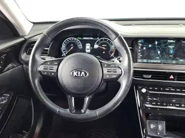 2020 Kia K7 с пробегом 50 000 км