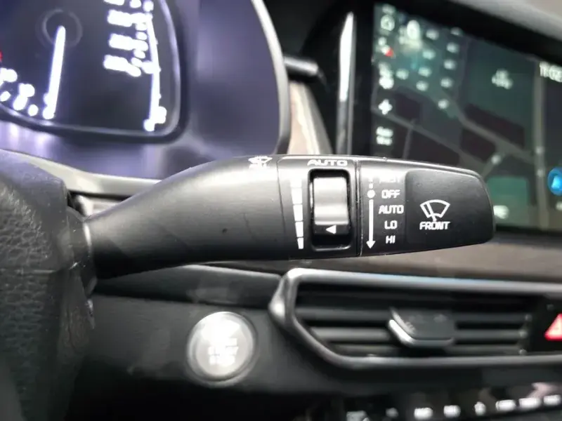 2020 Kia K7 с пробегом 97 669 км