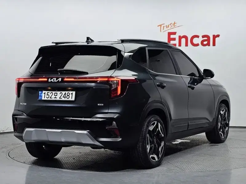 2023 Kia Seltos с пробегом 35 866 км
