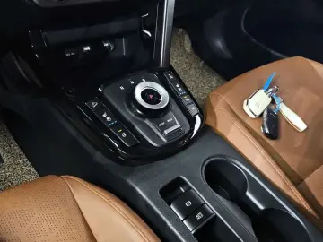 2023 Kia Seltos с пробегом 35 866 км