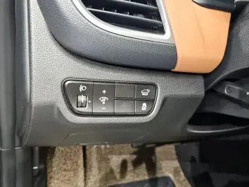 2023 Kia Seltos с пробегом 35 866 км