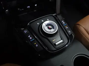 2024 Kia Seltos с пробегом 19 839 км