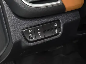 2024 Kia Seltos с пробегом 19 839 км
