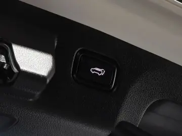 2024 Kia Seltos с пробегом 19 839 км