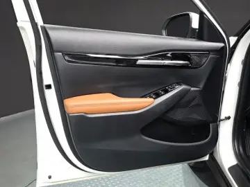 2024 Kia Seltos с пробегом 19 839 км