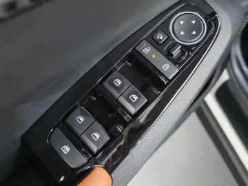 2024 Kia Seltos с пробегом 11 248 км