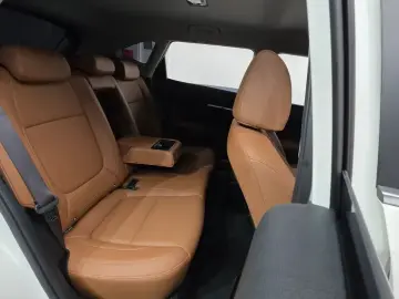 2024 Kia Seltos с пробегом 11 248 км