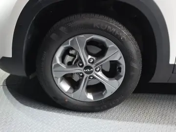 2023 Kia Seltos с пробегом 65 669 км