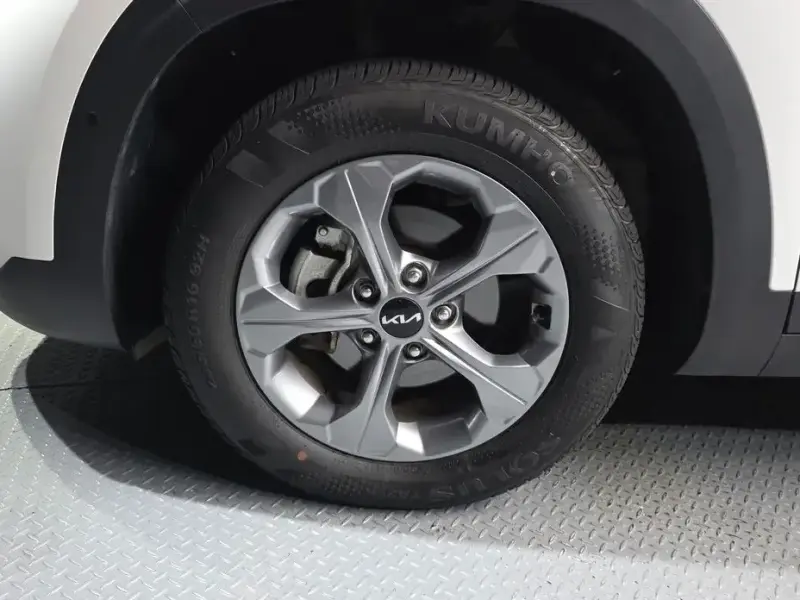 2023 Kia Seltos с пробегом 65 669 км
