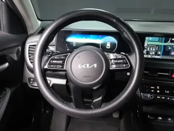 2023 Kia Seltos с пробегом 65 669 км