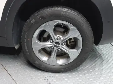 2023 Kia Seltos с пробегом 65 669 км