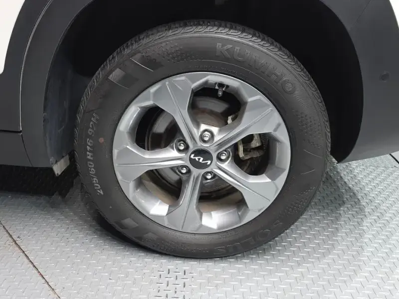 2023 Kia Seltos с пробегом 65 669 км