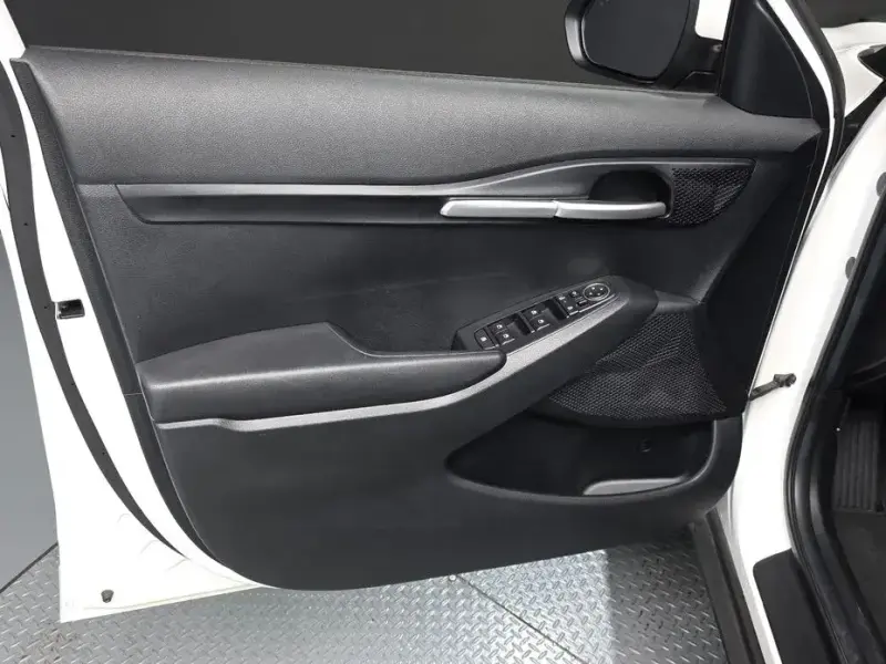 2023 Kia Seltos с пробегом 65 669 км