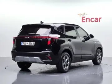 2023 Kia Seltos с пробегом 40 025 км