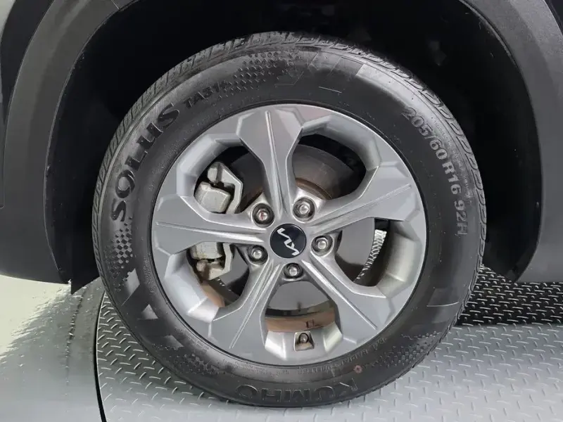 2023 Kia Seltos с пробегом 40 025 км