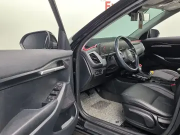 2023 Kia Seltos с пробегом 40 025 км