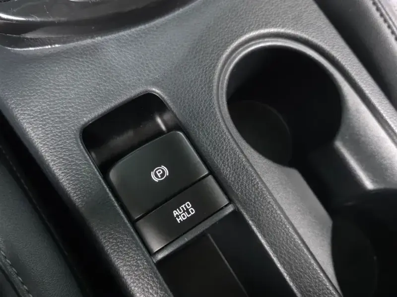 2023 Kia Seltos с пробегом 40 025 км