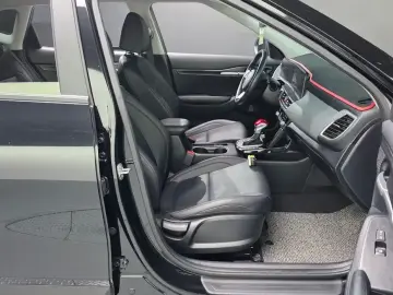 2023 Kia Seltos с пробегом 40 025 км