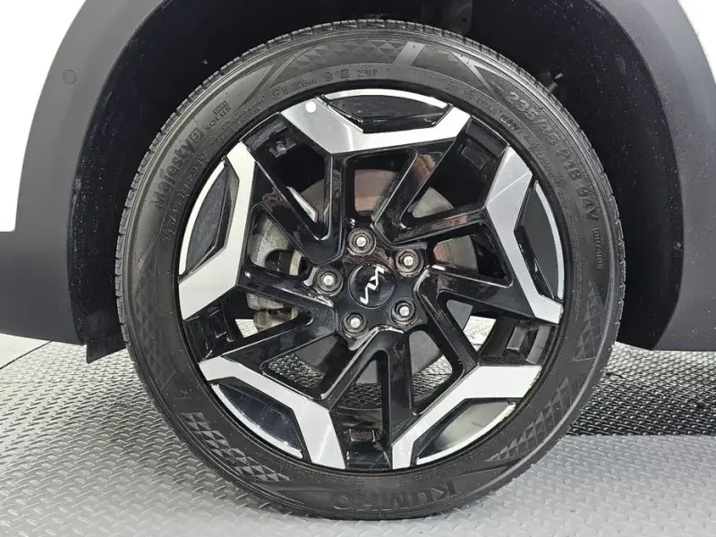 2024 Kia Seltos с пробегом 42 169 км