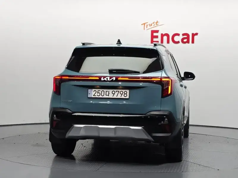 2024 Kia Seltos с пробегом 20 656 км