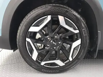 2024 Kia Seltos с пробегом 20 656 км