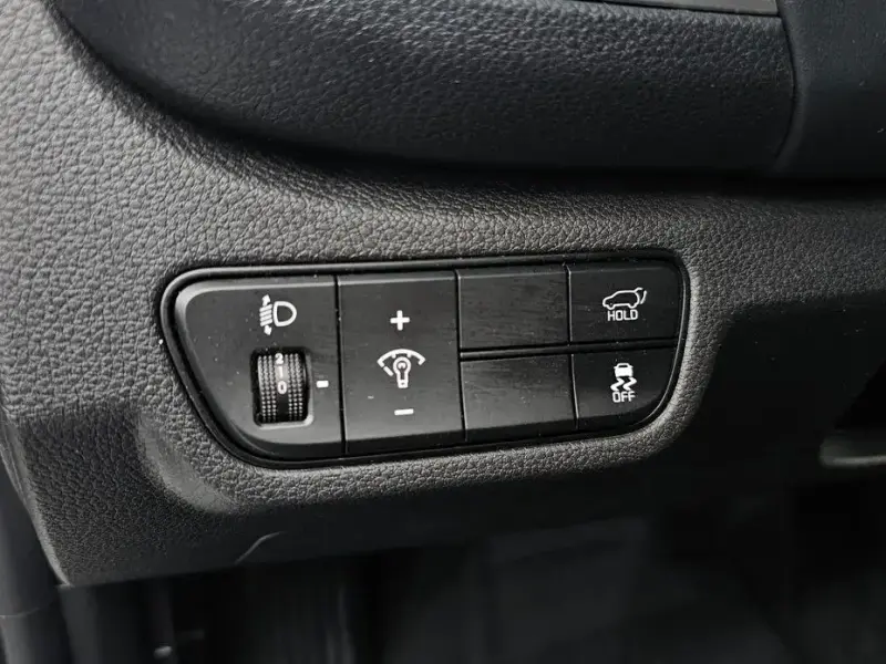 2024 Kia Seltos с пробегом 42 169 км
