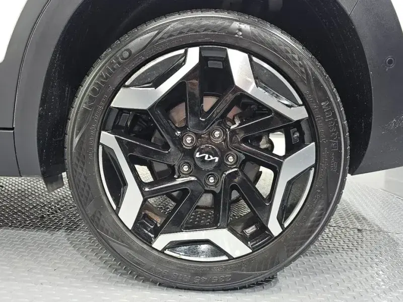 2024 Kia Seltos с пробегом 42 169 км