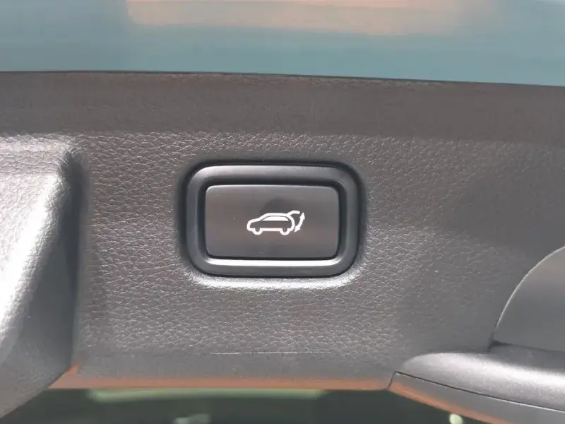 2024 Kia Seltos с пробегом 20 656 км