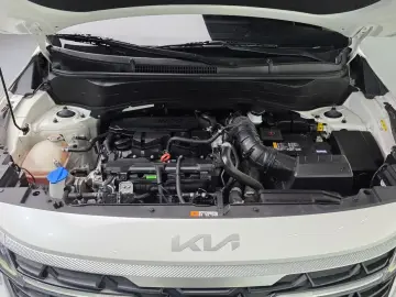 2024 Kia Seltos с пробегом 36 958 км