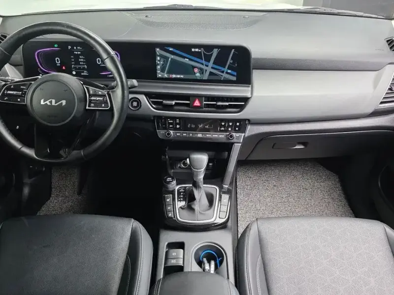 2024 Kia Seltos с пробегом 36 958 км