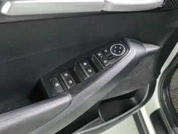2024 Kia Seltos с пробегом 36 958 км