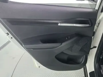 2024 Kia Seltos с пробегом 36 958 км