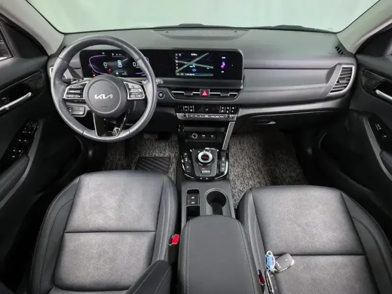 2023 Kia Seltos с пробегом 44 588 км