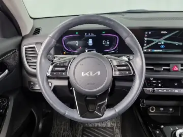 2023 Kia Seltos с пробегом 44 588 км