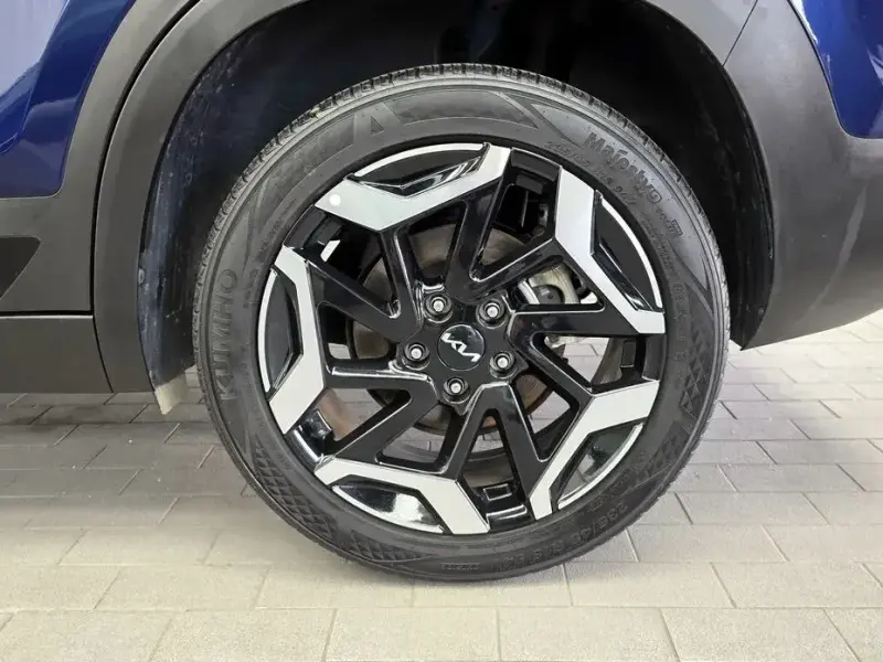 2023 Kia Seltos с пробегом 44 588 км