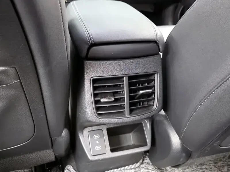 2023 Kia Seltos с пробегом 44 588 км