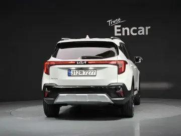 2023 Kia Seltos с пробегом 35 197 км