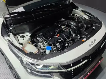 2023 Kia Seltos с пробегом 35 197 км