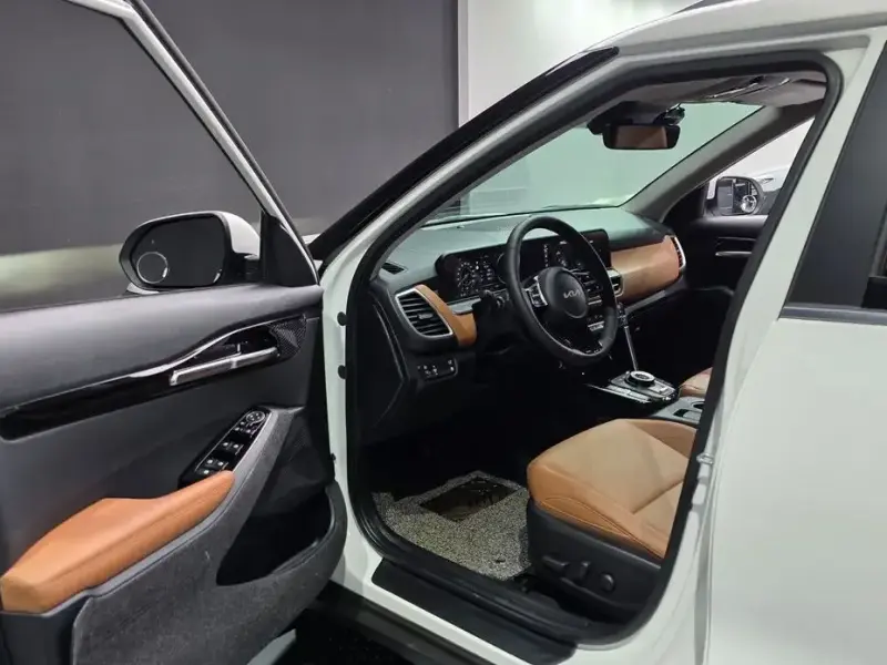 2023 Kia Seltos с пробегом 35 197 км