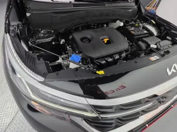 2023 Kia Seltos с пробегом 26 193 км